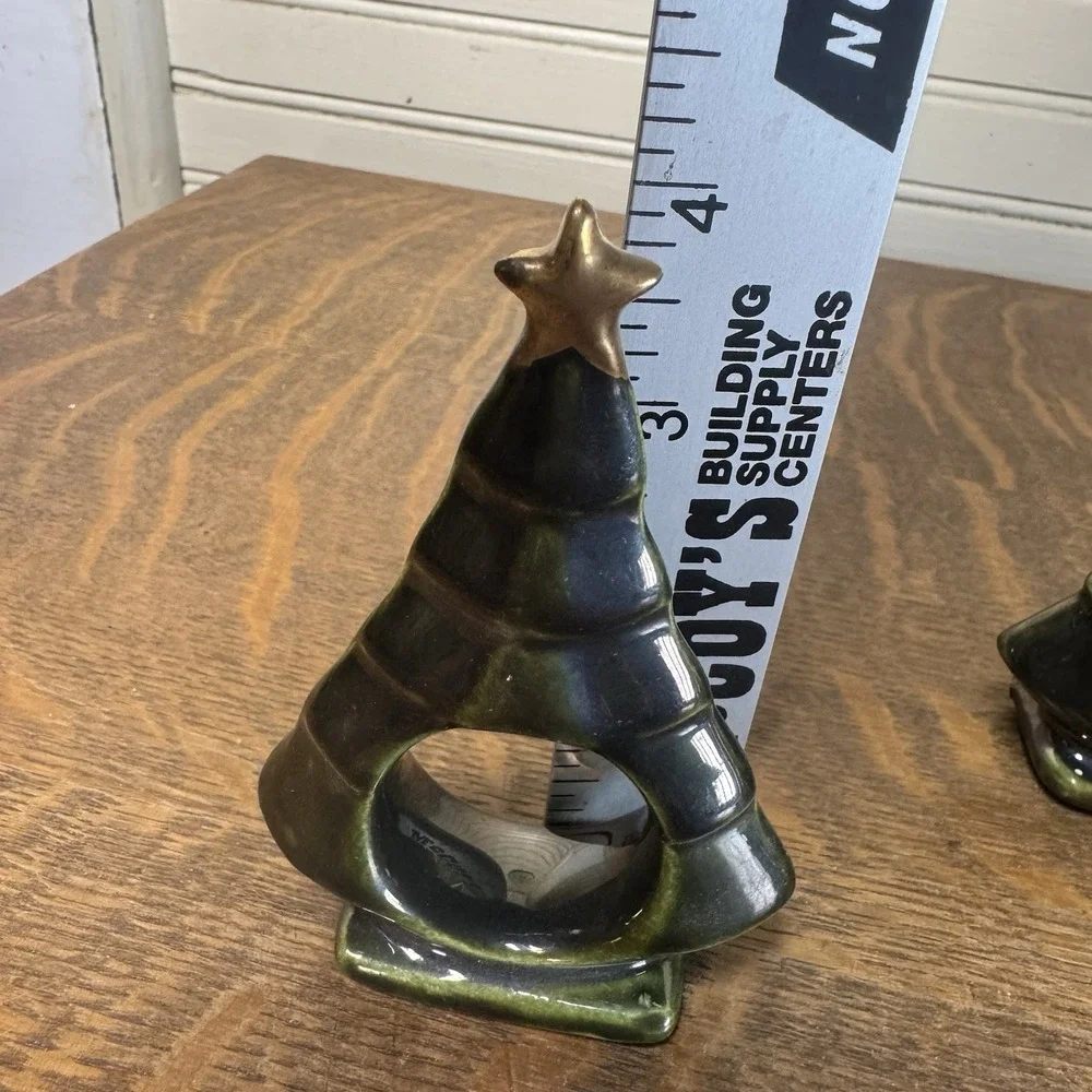 Lot of 17 Ceramic Christmas Tree Napkin Rings Green Gold Star Holiday Decor